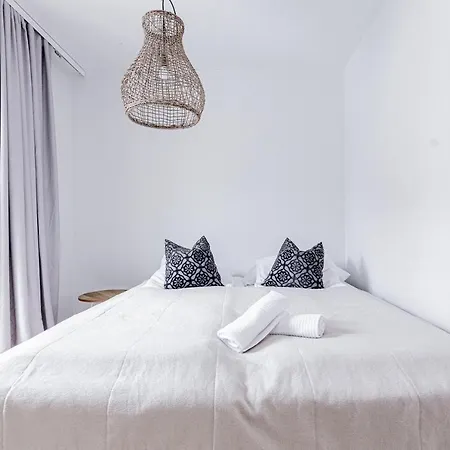 Apartment Apartment, Sleepwell, Tyynimeri With Private Parking And Optional Private Sauna Helsinki
