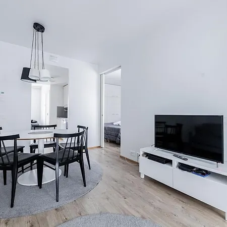 Apartment Apartment, Sleepwell, Tyynimeri With Private Parking And Optional Private Sauna Helsinki