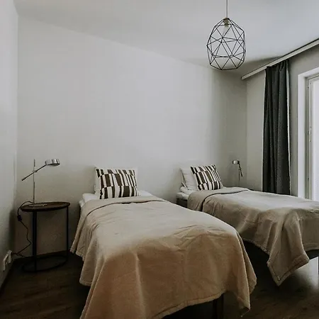 Apartment, Sleepwell, Tyynimeri With Private Parking And Optional Private Sauna