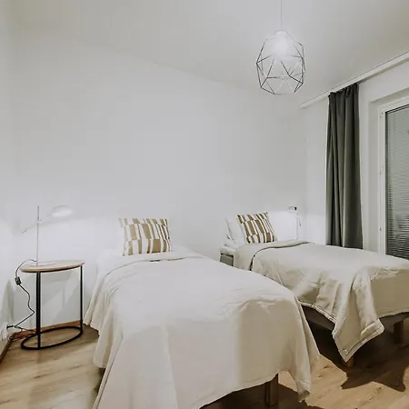 Apartment, Sleepwell, Tyynimeri With Private Parking And Optional Private Sauna *