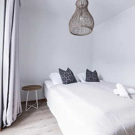 Apartment, Sleepwell, Tyynimeri With Private Parking And Optional Private Sauna