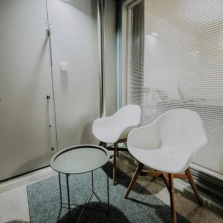 Apartment, Sleepwell, Tyynimeri With Private Parking And Optional Private Sauna Apartment Helsinki