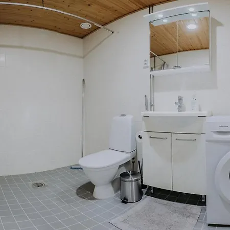 Apartment, Sleepwell, Tyynimeri With Private Parking And Optional Private Sauna